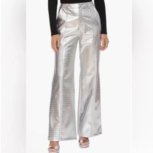 Avec Les Filles Women’s Silver Croc Embossed Flare Leg Pant